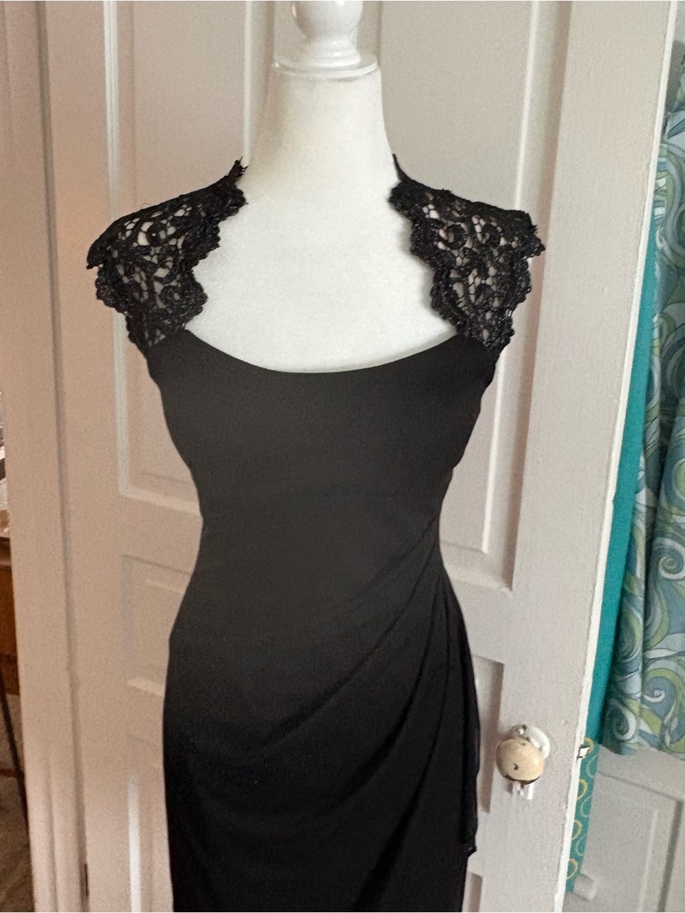Black Lace Cap-Sleeve Evening Gown